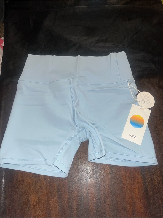 Vuori Pants - Vuori Eggshell Blue High-Rise Shorts